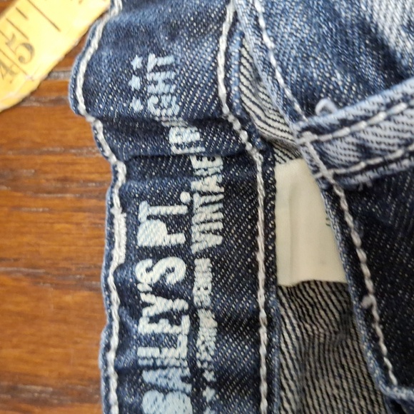 BAILEYS POINT JEANS - Picture 2 of 8
